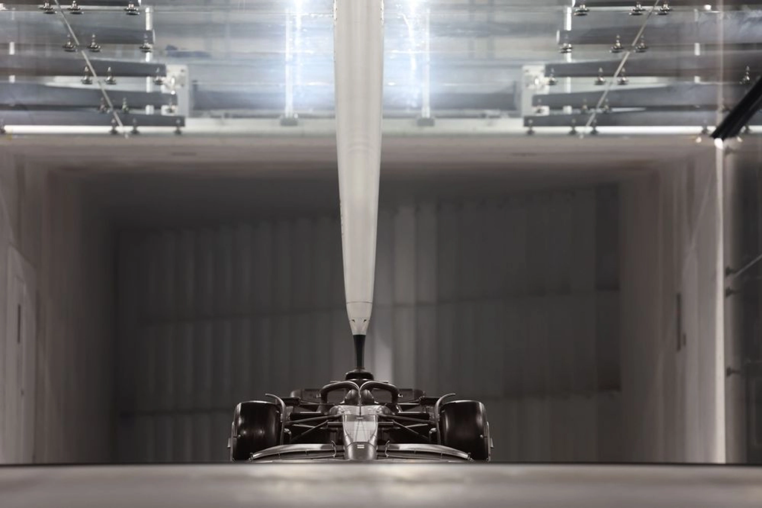 Aston Martin reaches a milestone: the inauguration of their new wind tunnel