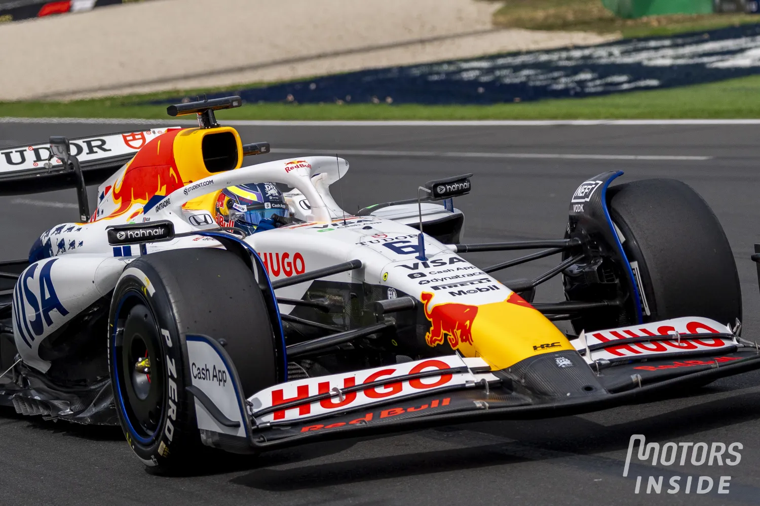 Isack Hadjar crashes out of the Australian Grand Prix formation lap