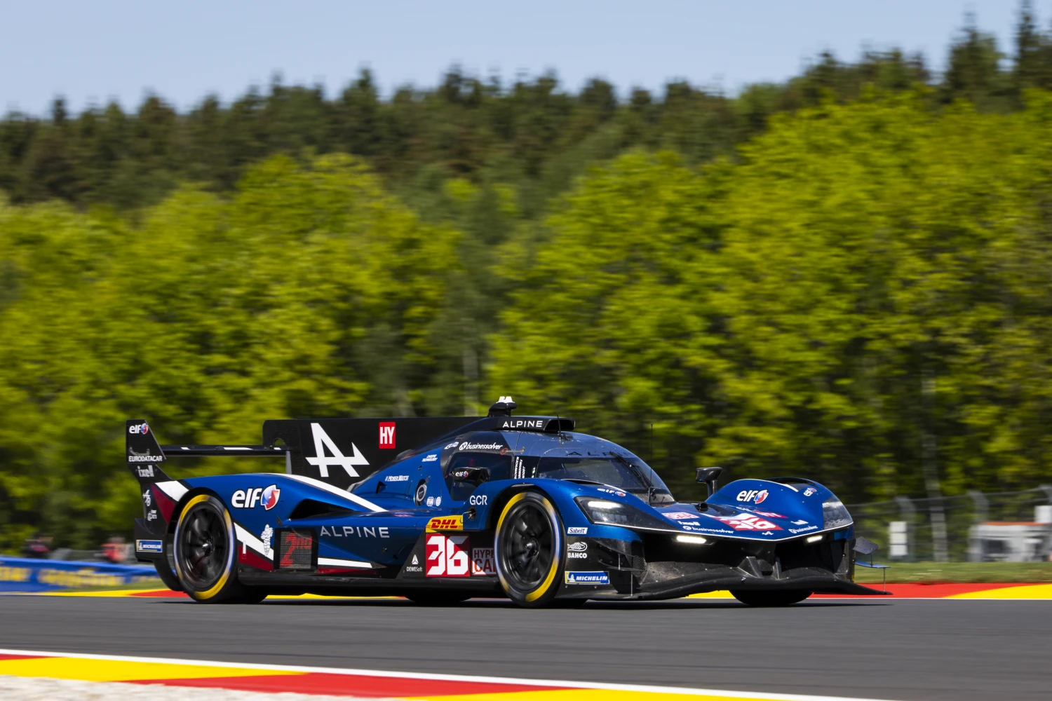 6 Heures de Spa – H+4: Alpine in contention to win the race