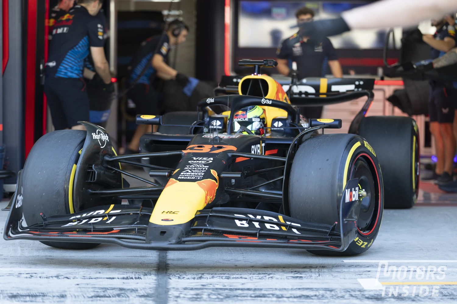 Hadjar dans la Red Bull