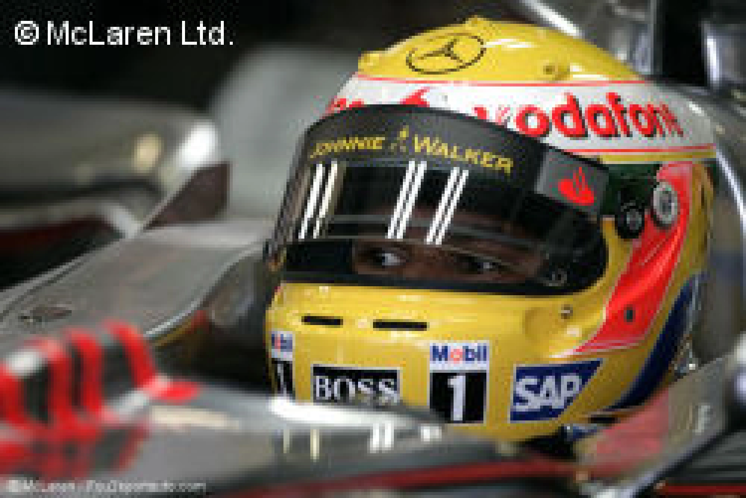 Ecclestone ne veut ni d&rsquo;Alonso, ni de Raikkonen pour le titre