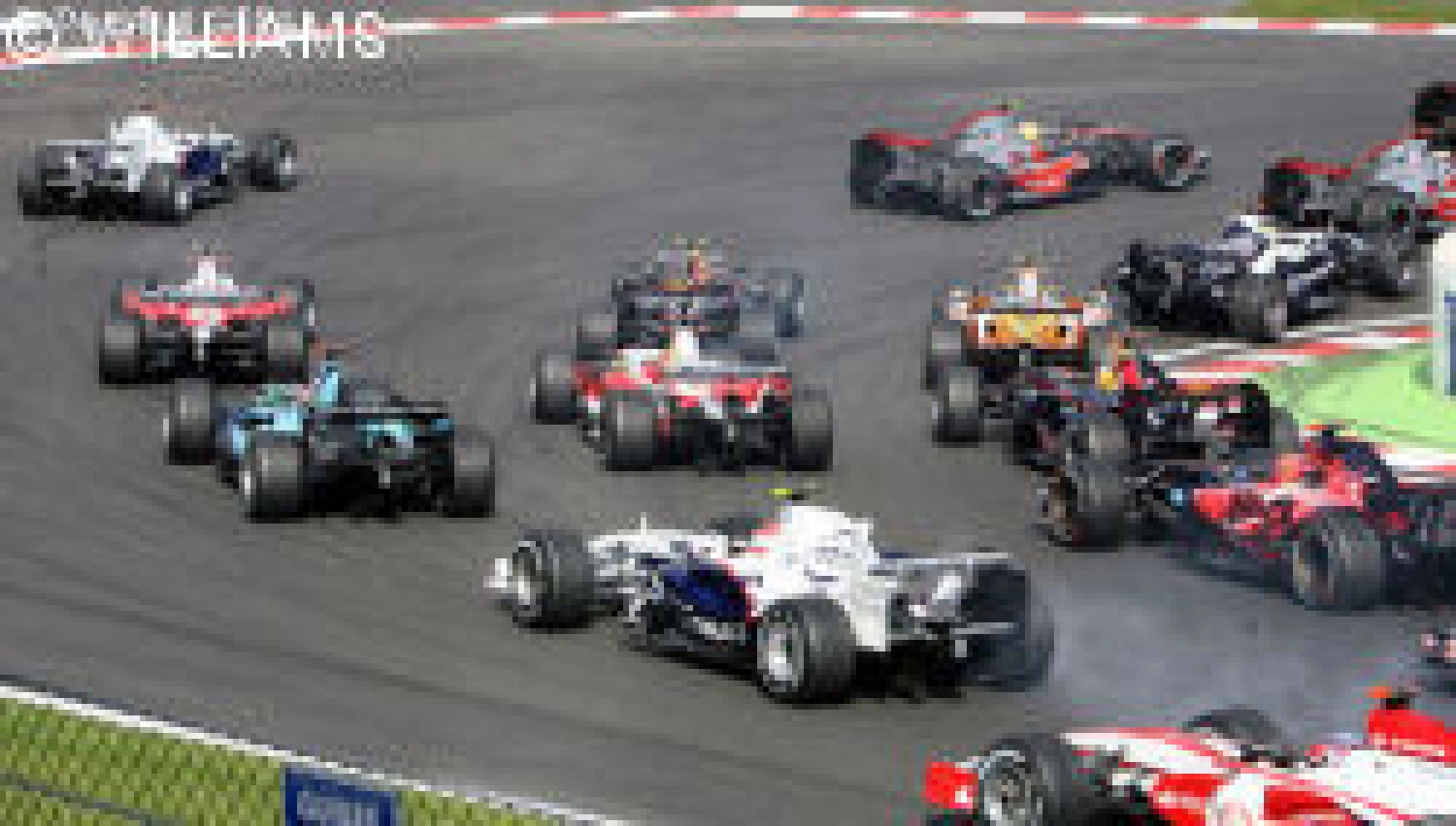 Photographies – Le GP du Brésil disponible en 150 photos