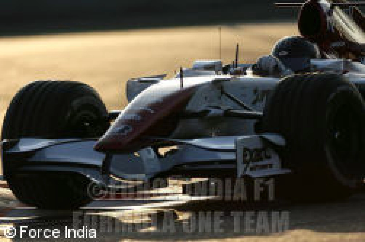 Force India viserait-elle trop haut pour son 1er GP ?