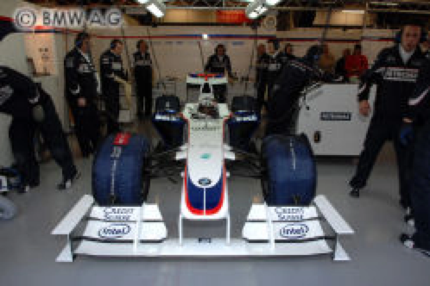 Nick Heidfeld est satisfait : son équipe est en avance !