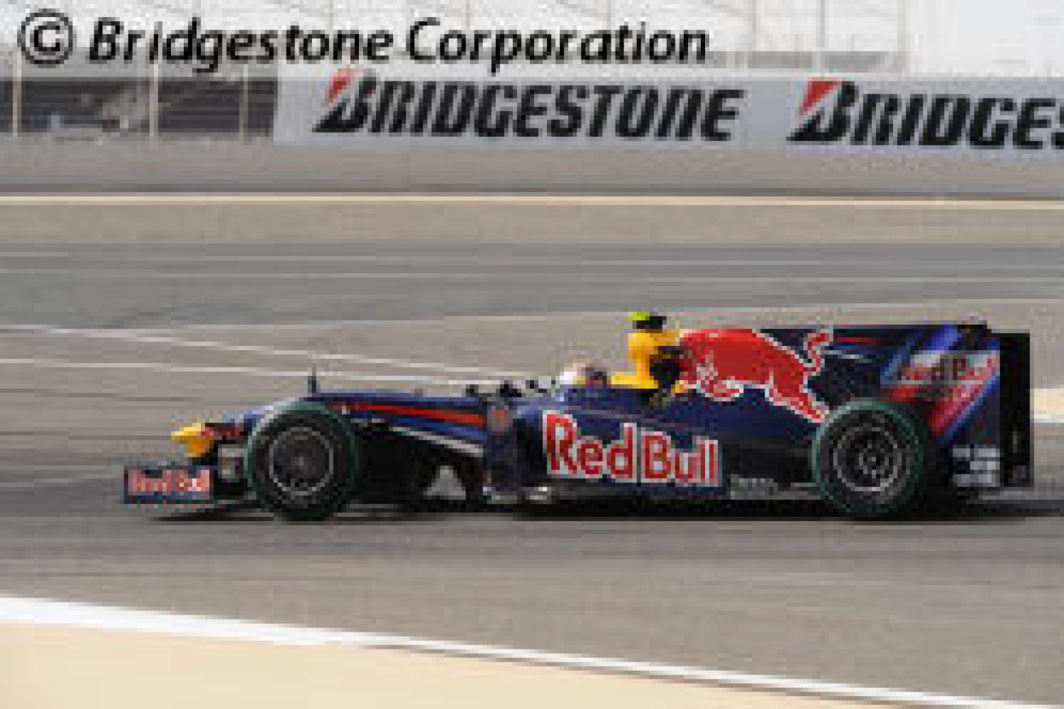 Red Bull confirme la panne moteur pour Vettel