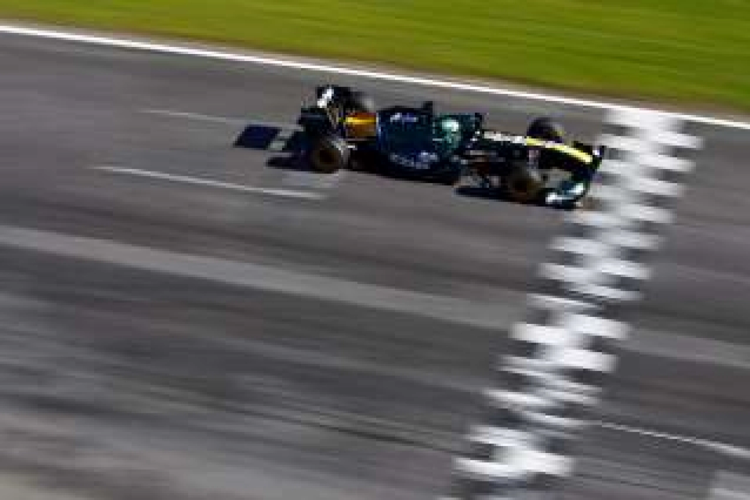 Bilan Dimanche : Team Lotus – "De loin notre course la plus solide"