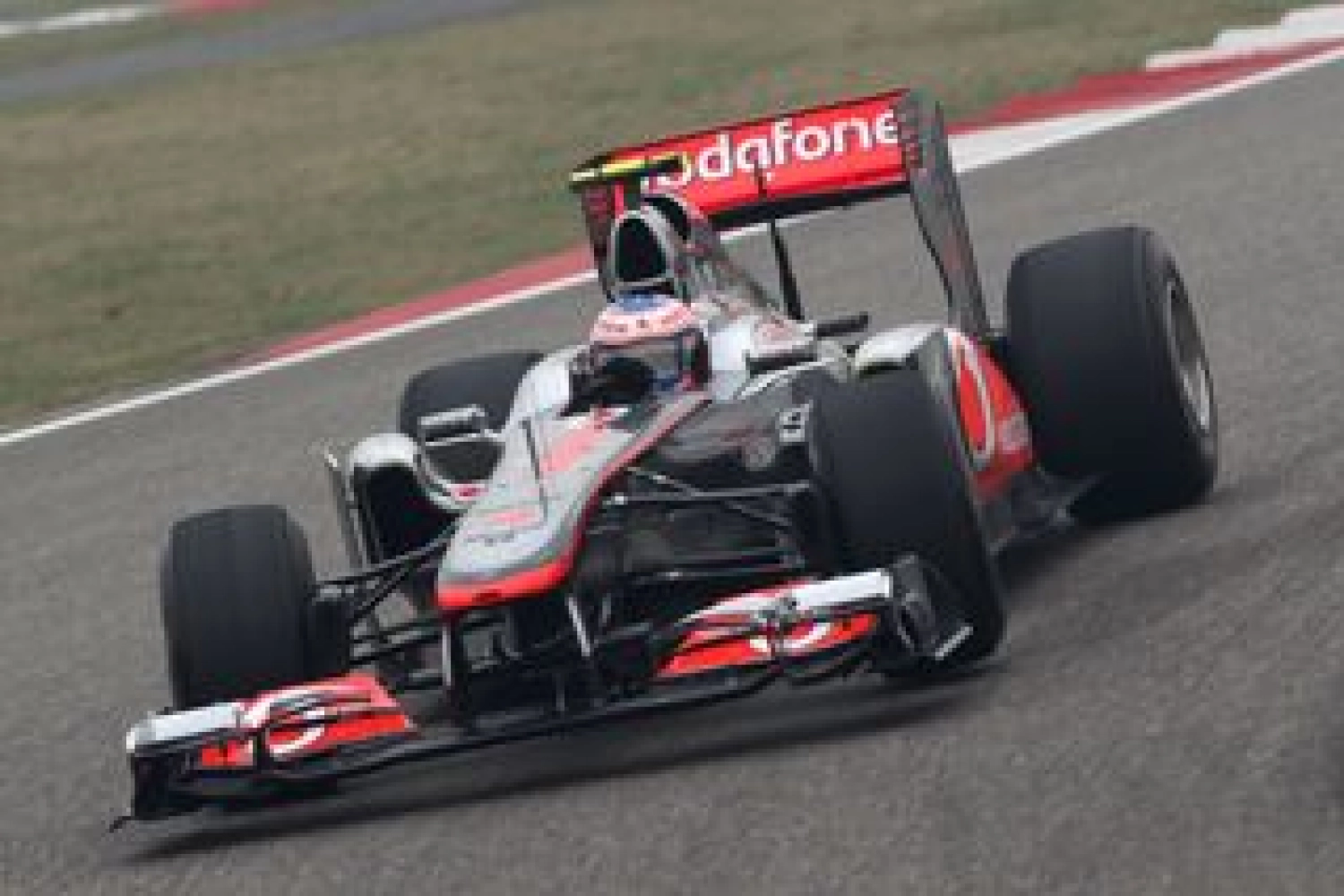 GP Canada – Course : Button vainqueur contre toute attente !