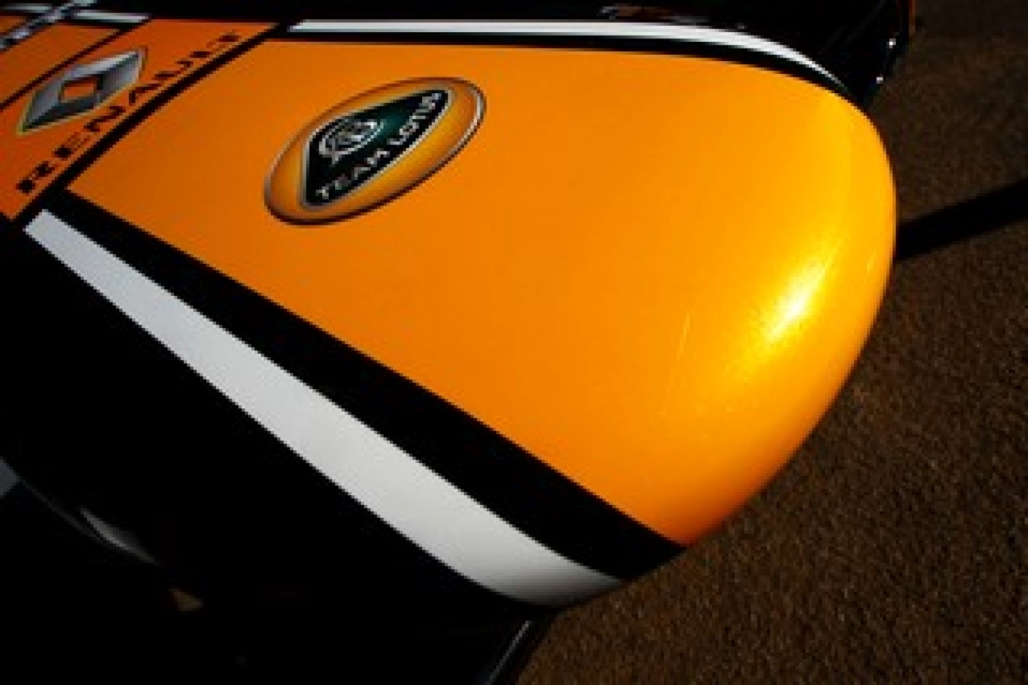 Team Lotus sera motorisée par Renault jusqu&rsquo;en 2013