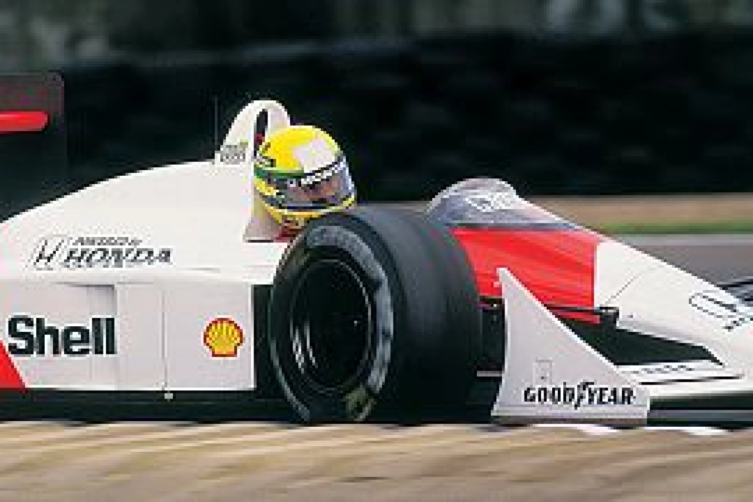 Les moteurs Honda reviendraient avec McLaren en 2015 selon la BBC