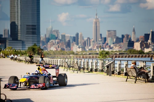 Red-Bull en roadshow à New York avec David Coulthard