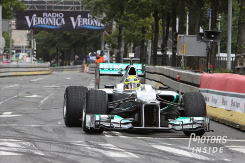 Les pilotes de F1 au City Racing de Rotterdam