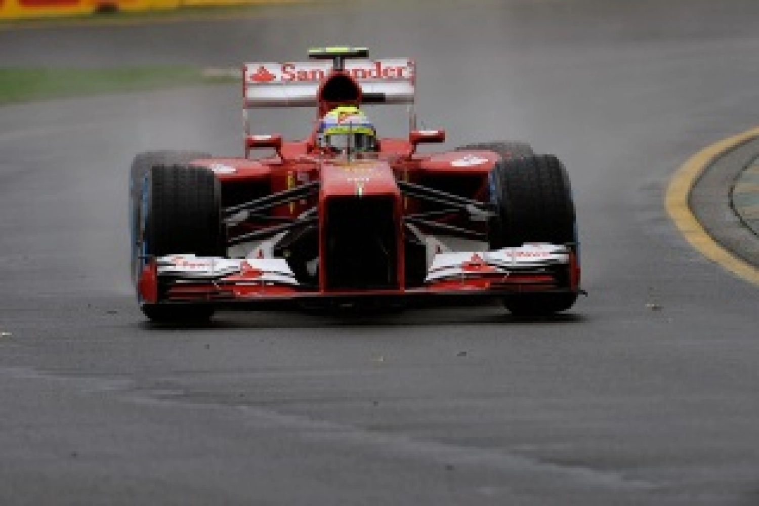 Vendredi : La météo brouille les cartes chez Ferrari