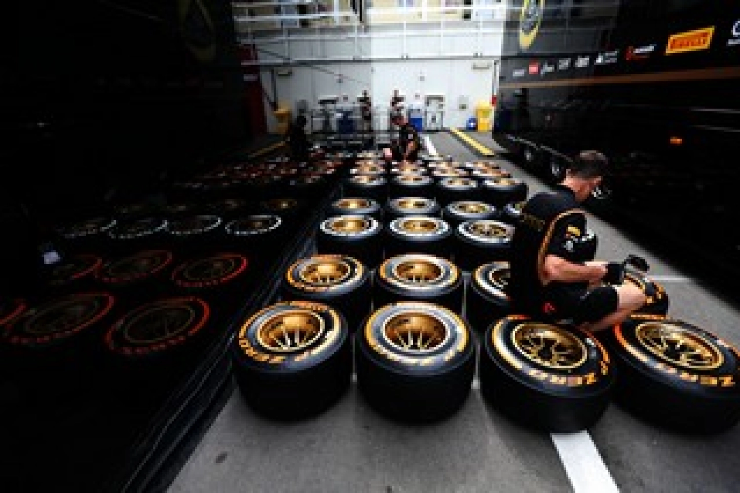 Pirelli : Lotus regrette les changements annoncés pour le Canada