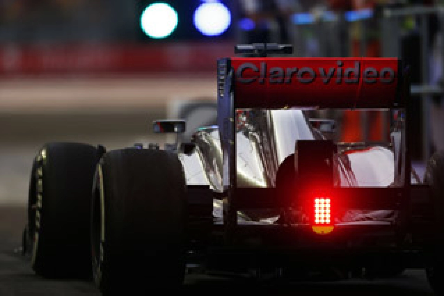 McLaren a finalement réussi le crash test de la FIA