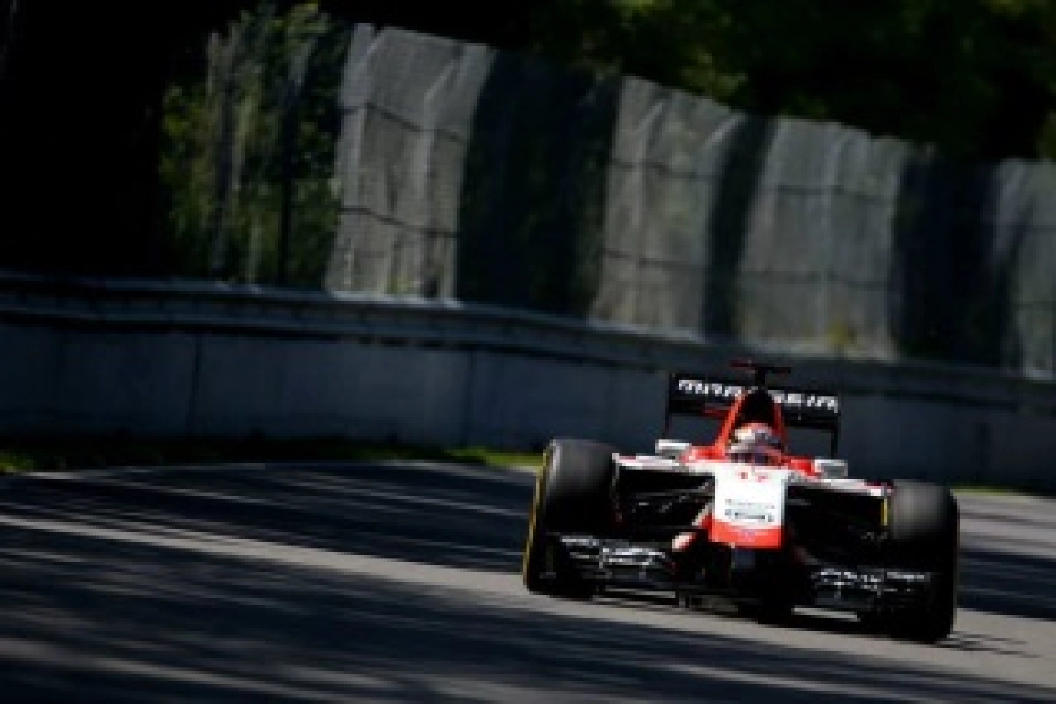 Graeme Lowdon espère toujours voir Marussia courir à Abu Dhabi