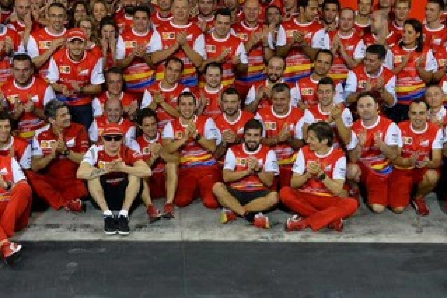 Alonso évoque un accord "sur le long terme" avec sa future écurie