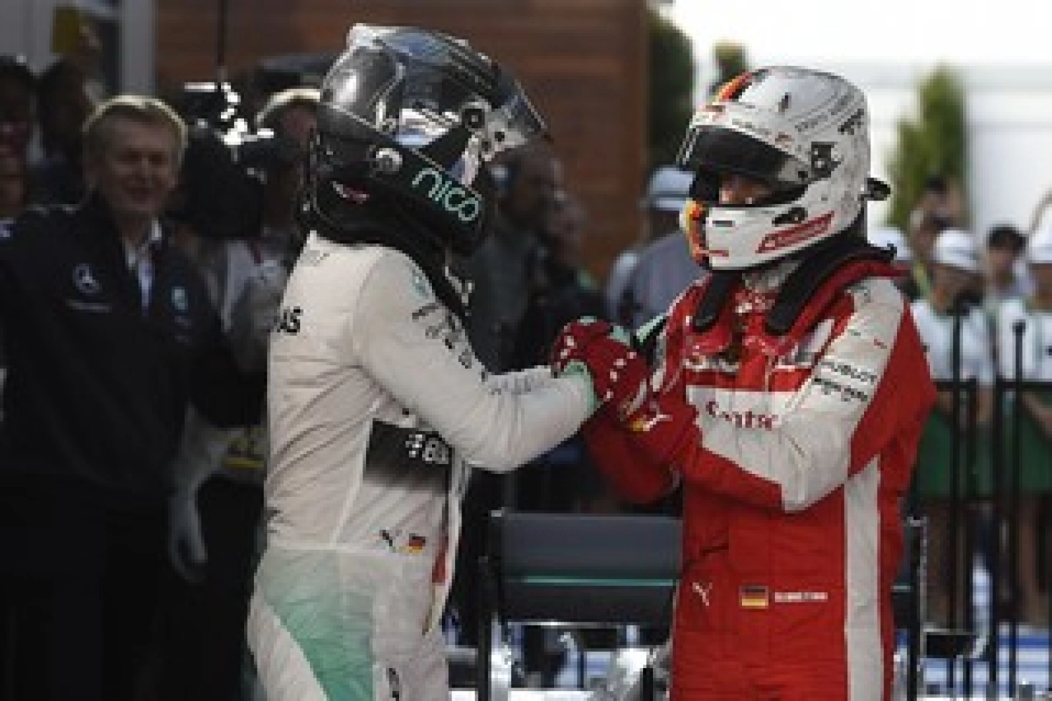 Echanges de piques entre Vettel et Rosberg en conférence de presse