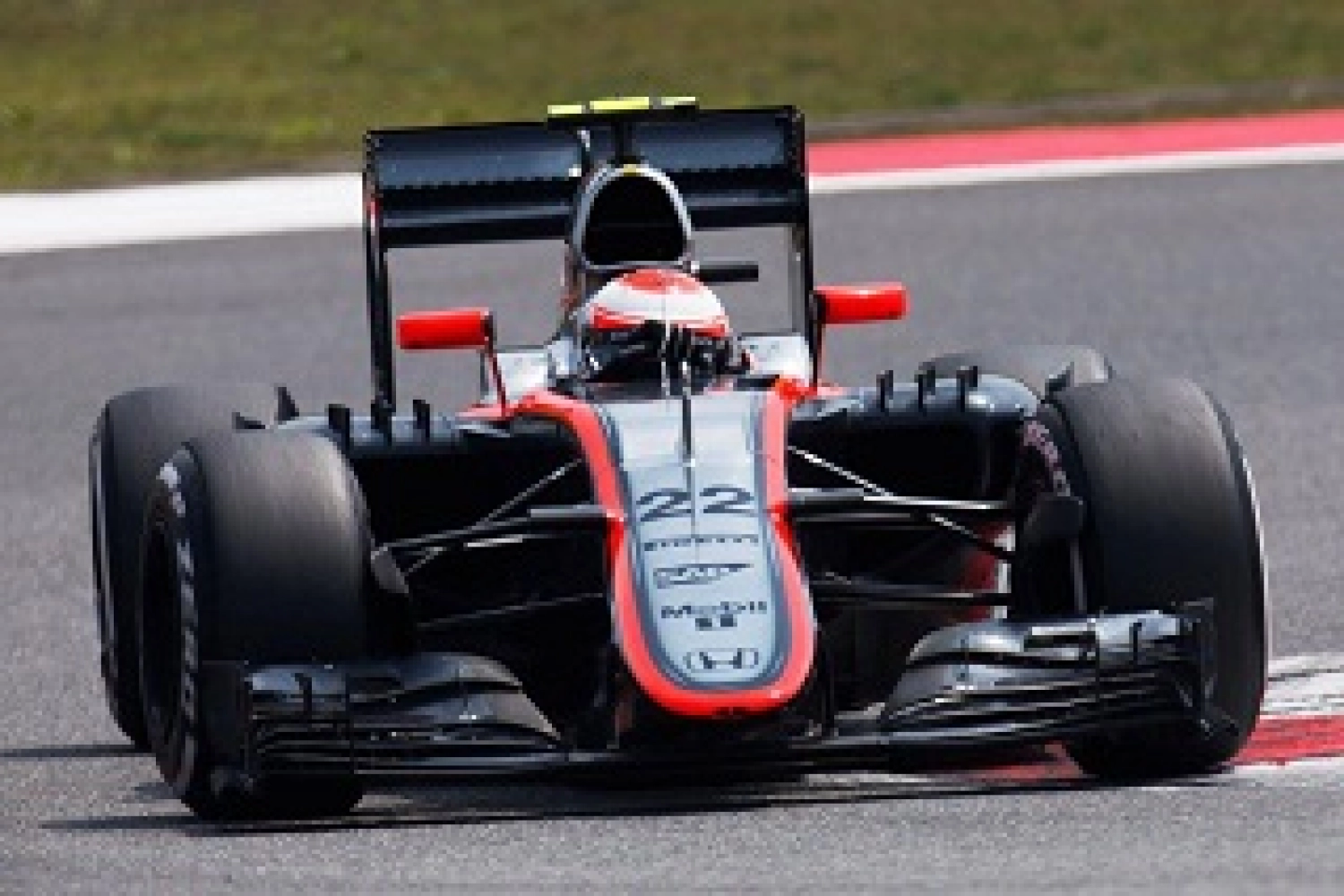 Button absent des qualifications, Verstappen de nouveau pénalisé