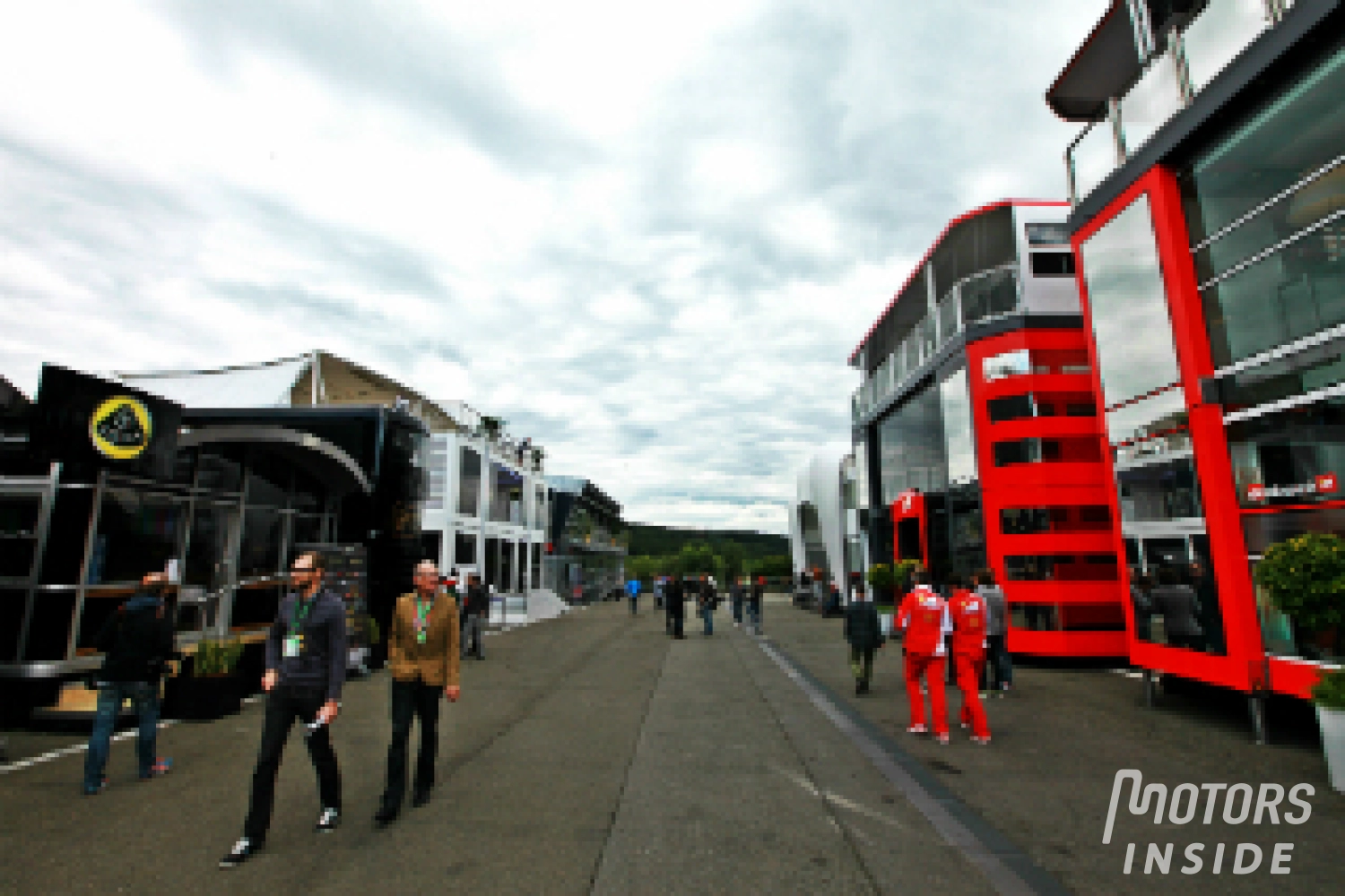 Davantage de business au Paddock Club