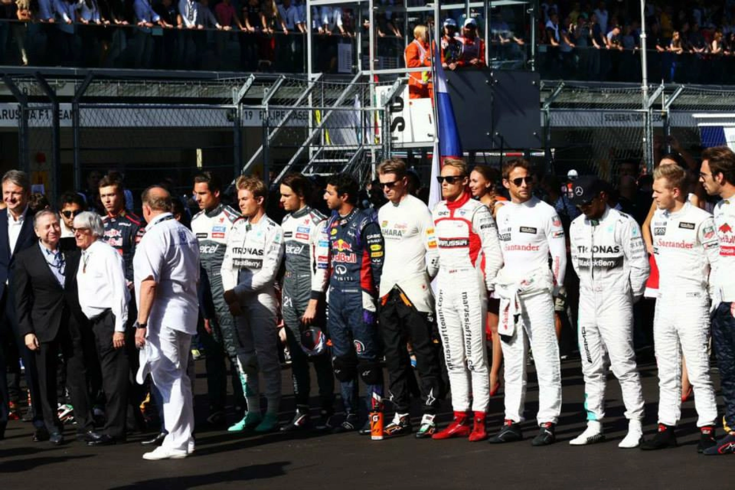 Une minute de silence pour rendre hommage à Jules Bianchi en Hongrie