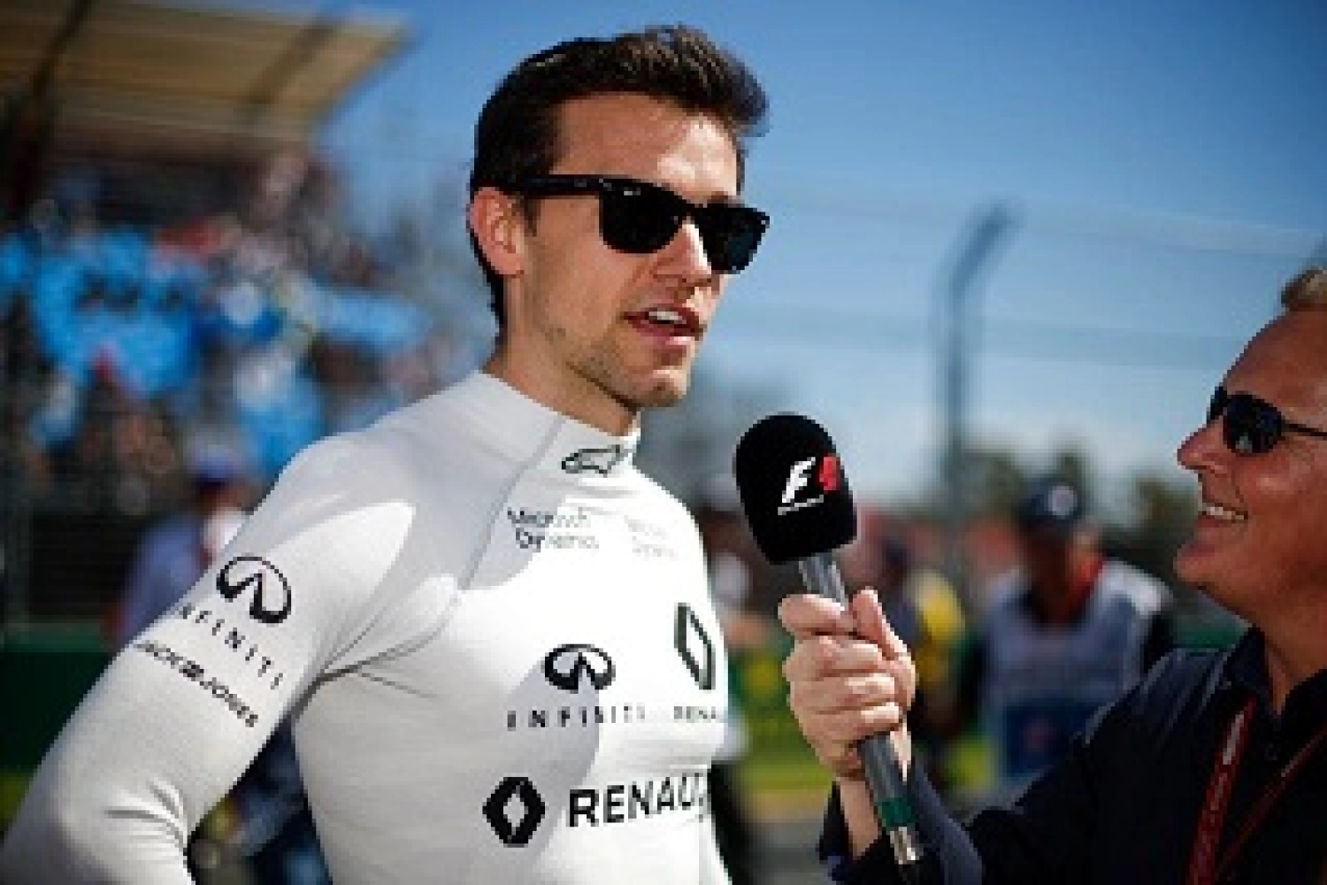 Un accrochage et une 17e place : comme prévu, Renault ne s&rsquo;est pas sorti des bas-fonds de la grille