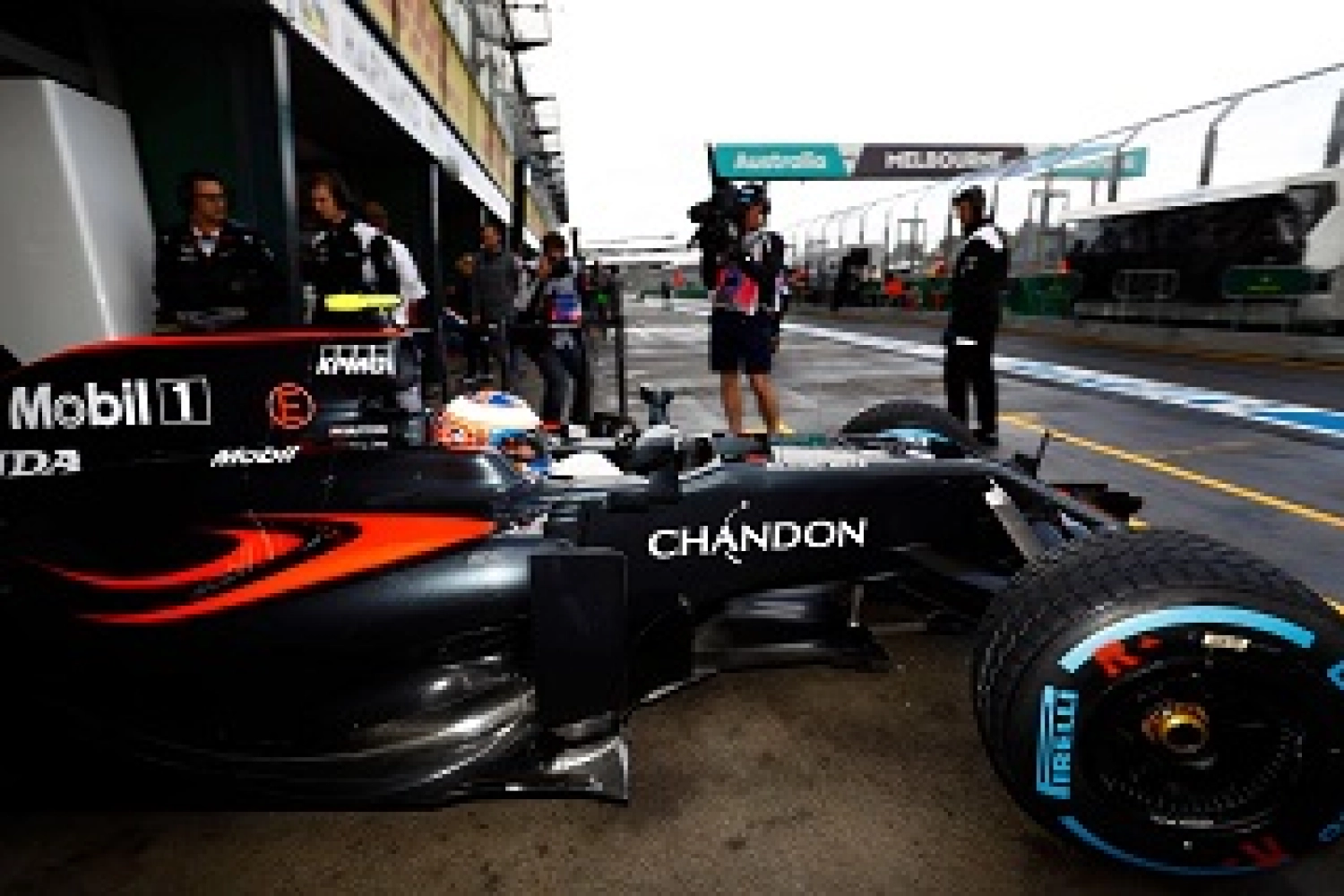 Alonso énervé contre Vettel et déçu malgré sa 10ème place au Brésil