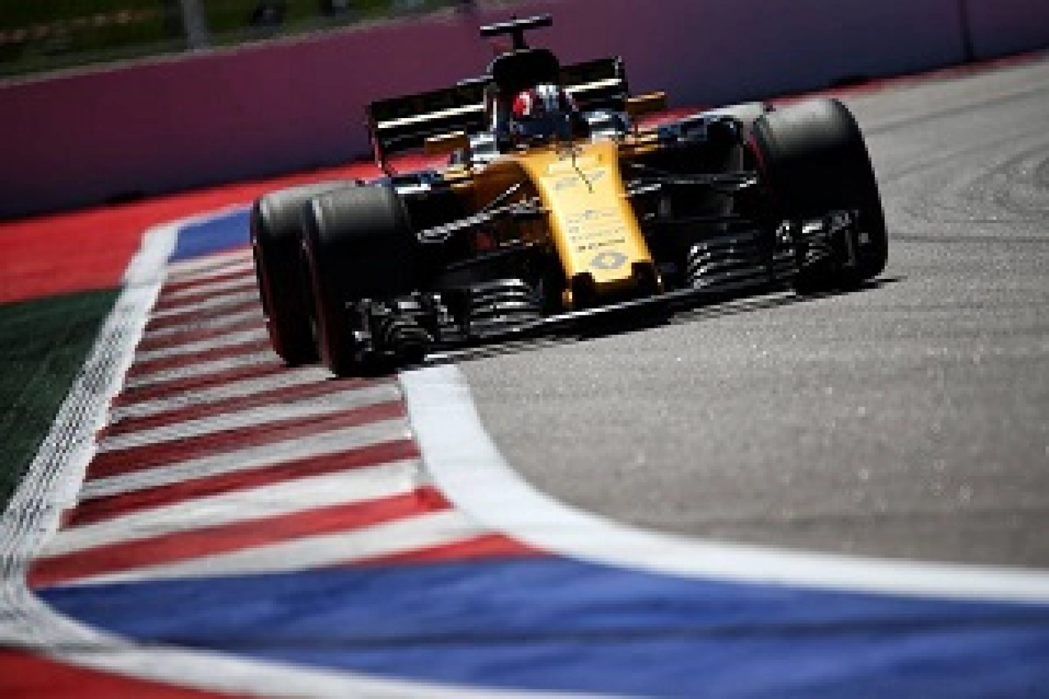 Hülkenberg marque encore des points pour Renault