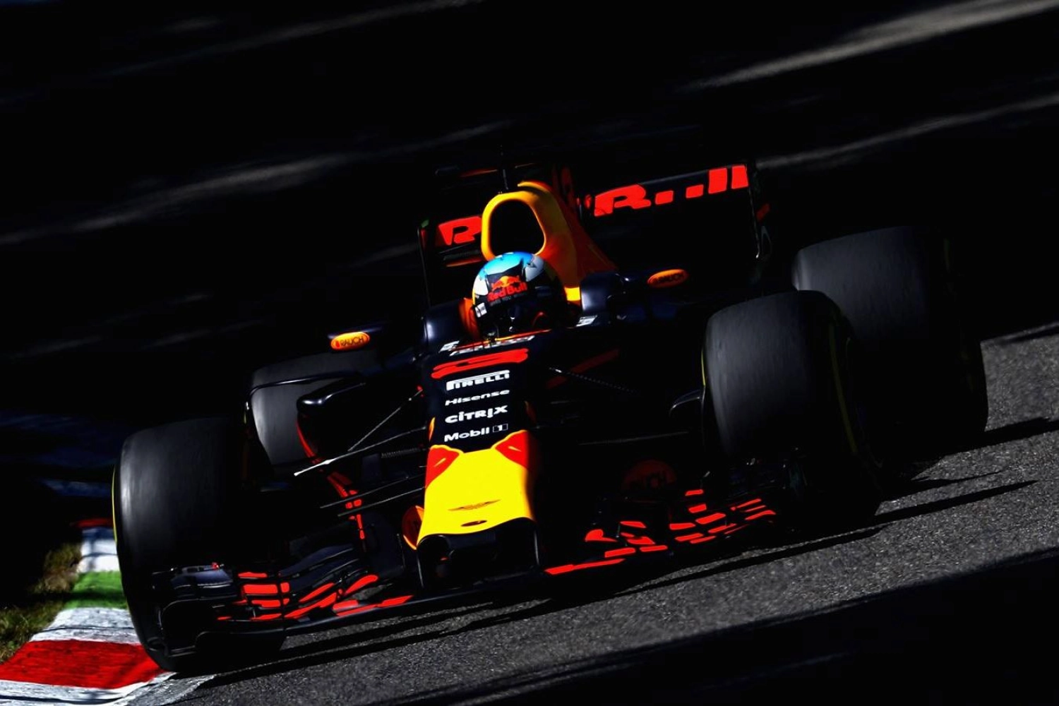 Trajectoires une nouvelle fois opposées pour Ricciardo et Verstappen à Monza