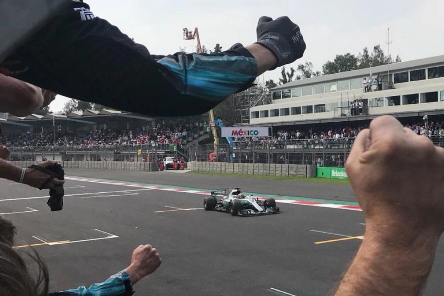 Au-delà du bonheur, Lewis Hamilton et le chemin "horrible" vers le quatrième titre