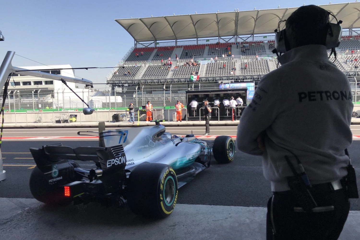 Mexique – Essais Libres 1 : Bottas sort du bois et inscrit un nouveau record de piste