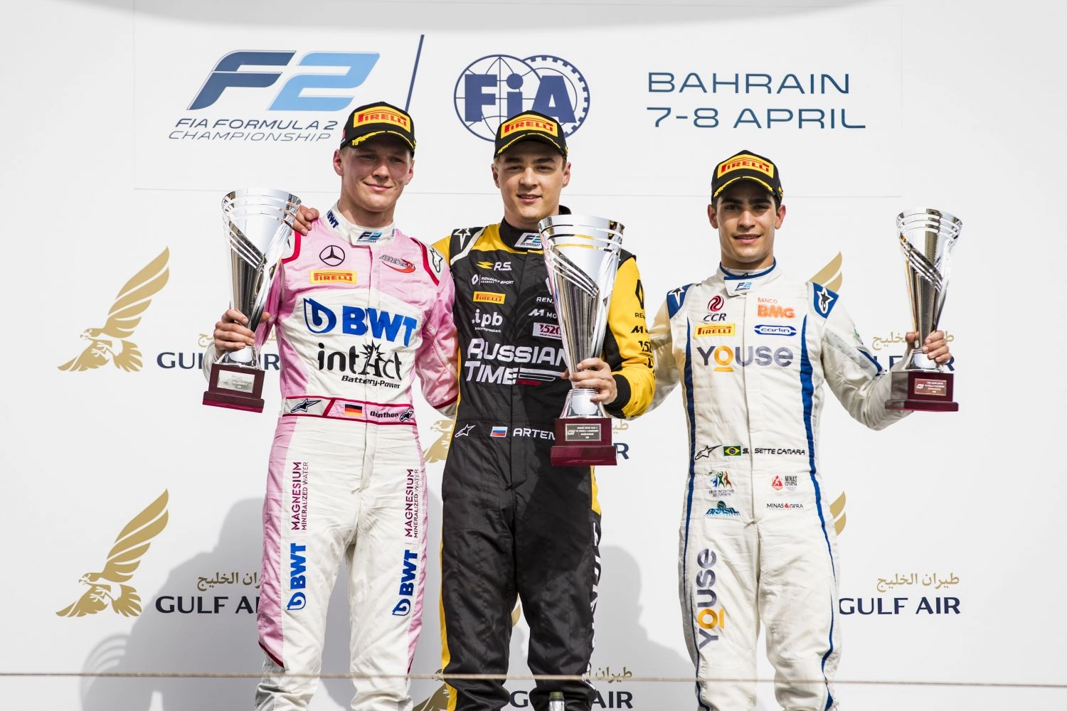 Course 2 : Artem Markelov renoue avec la victoire