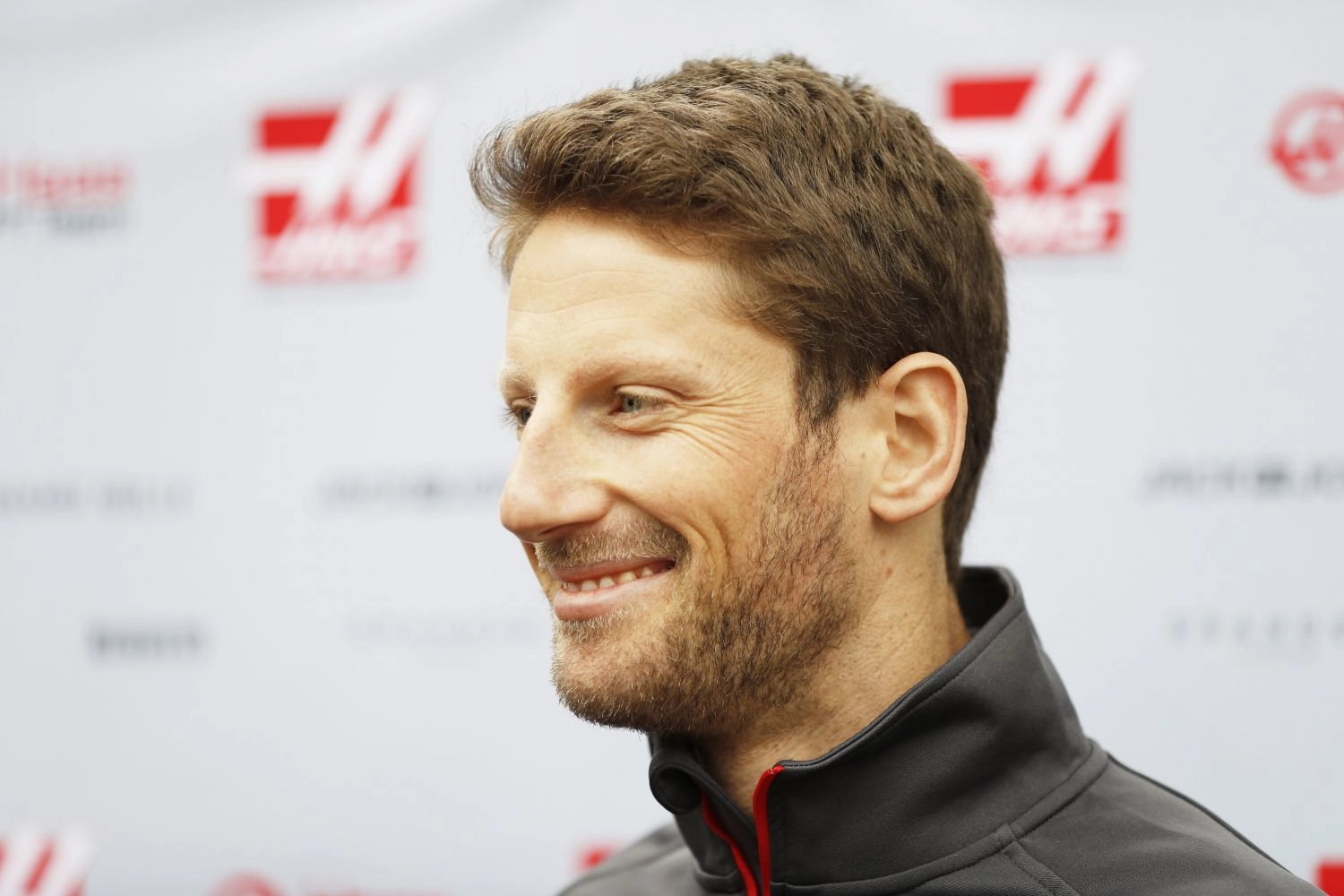 Romain Grosjean : "une voiture aime bien le froid et l&rsquo;autre le chaud"