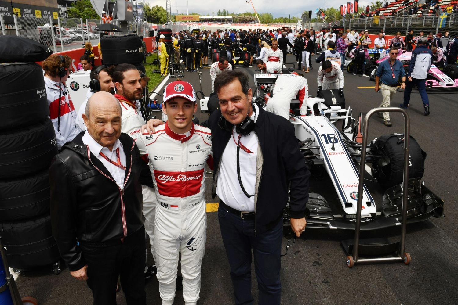 Charles Leclerc de nouveau dans les points à Barcelone