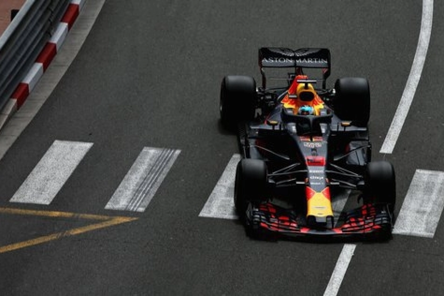 Monaco – Essais Libres 3 : Ricciardo toujours en tête, Verstappen tape le rail !