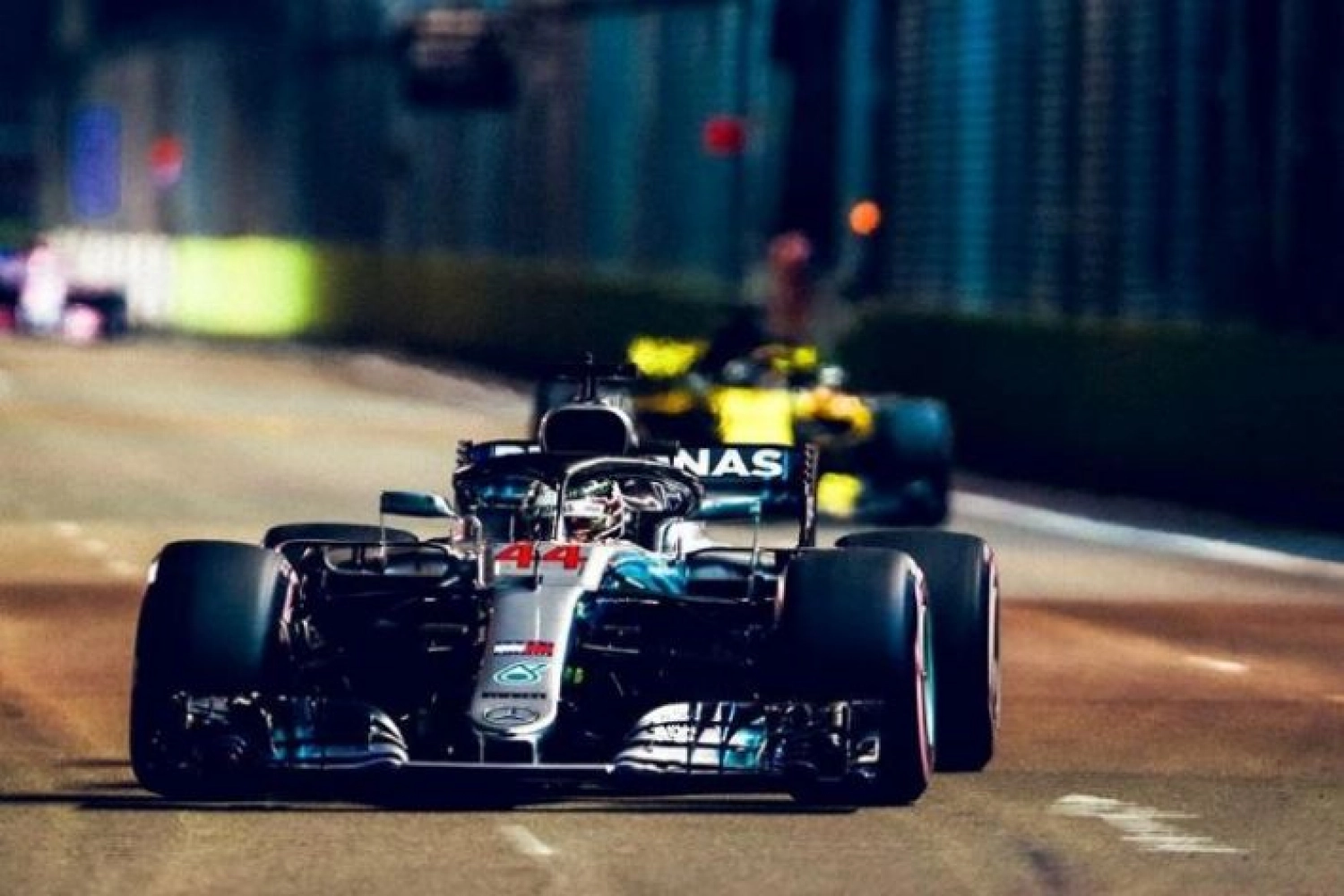 Singapour – Course : Lewis Hamilton, de bout en bout