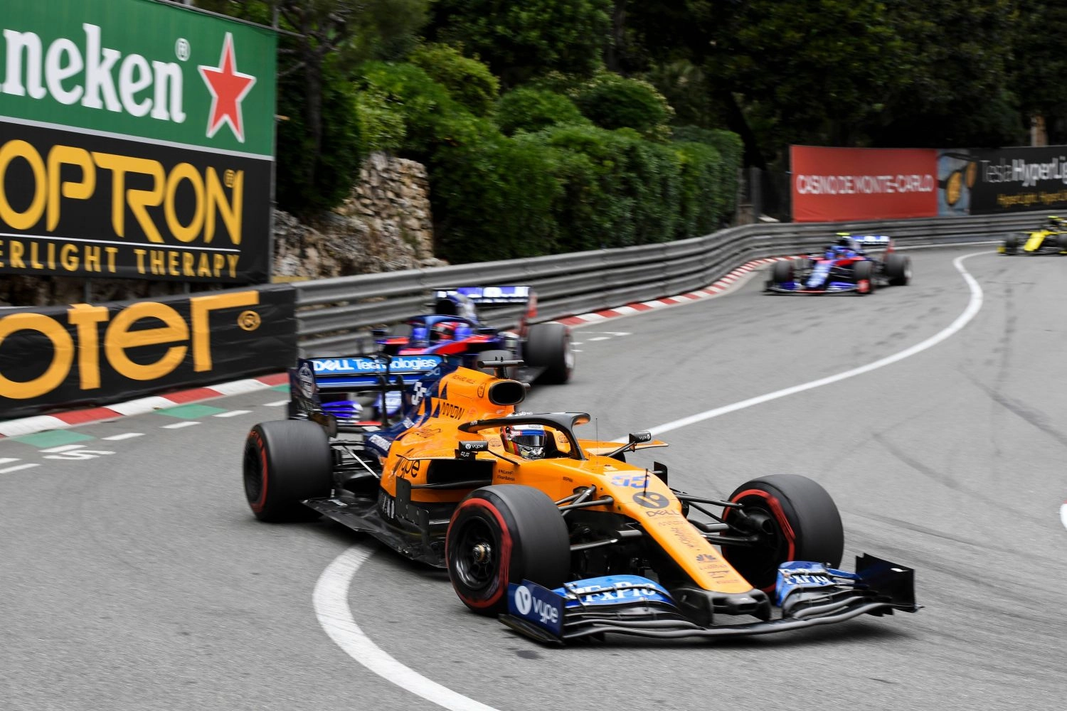 Sixième à Monaco, Sainz continue la marche en avant de McLaren !