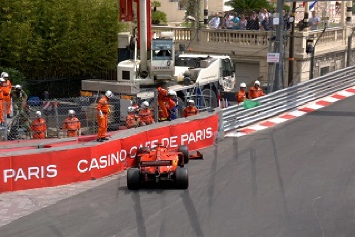 Monaco – Essais Libres 3 : Vettel dans le mur, Leclerc en tête mais sous enquête