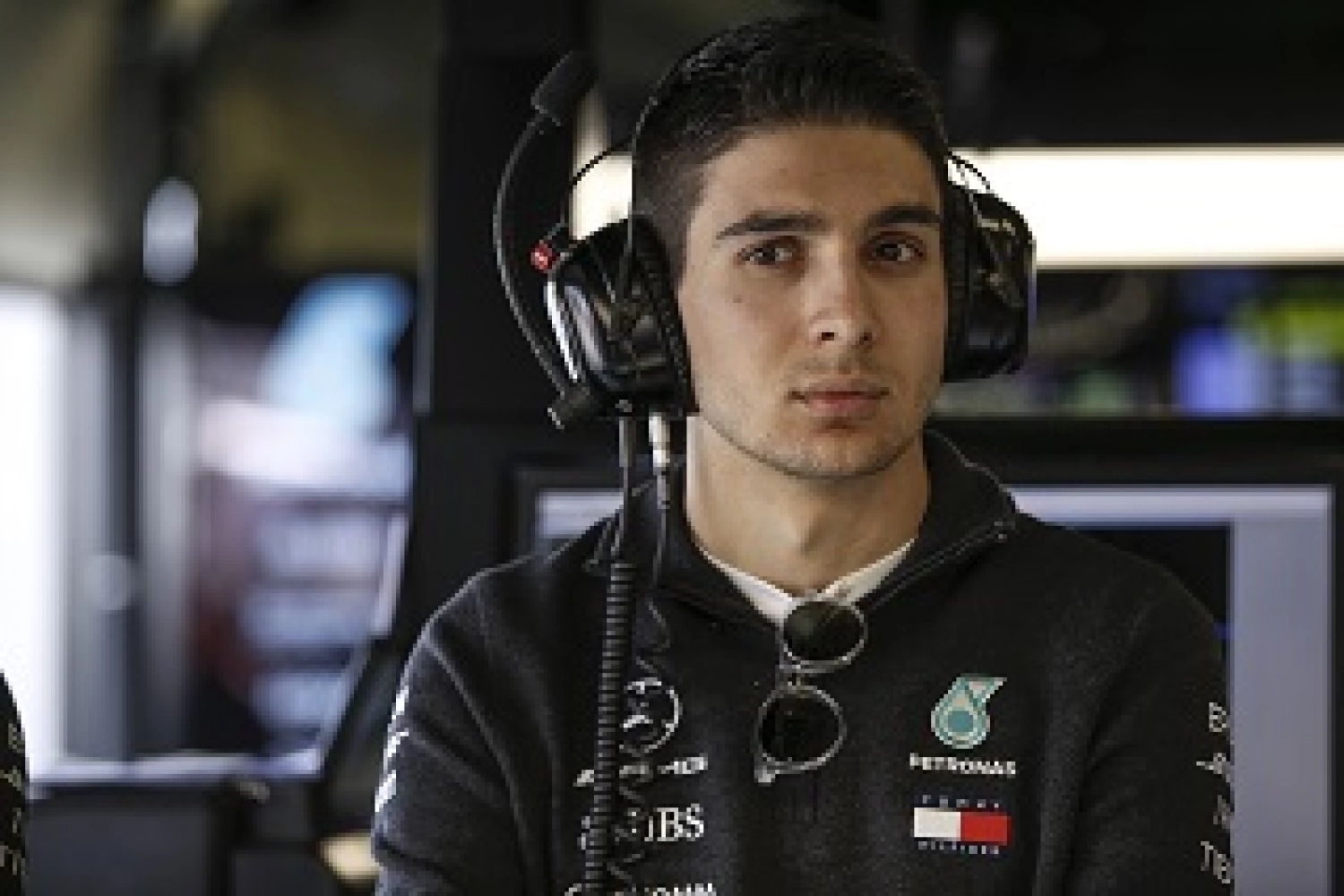 Exclusif : un week-end avec Esteban Ocon
