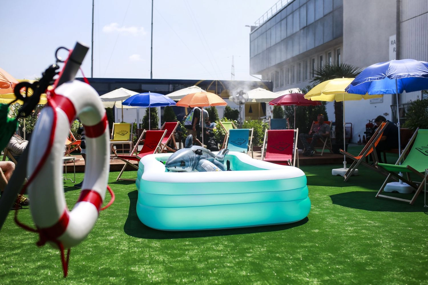 La trêve estivale avancée et étendue