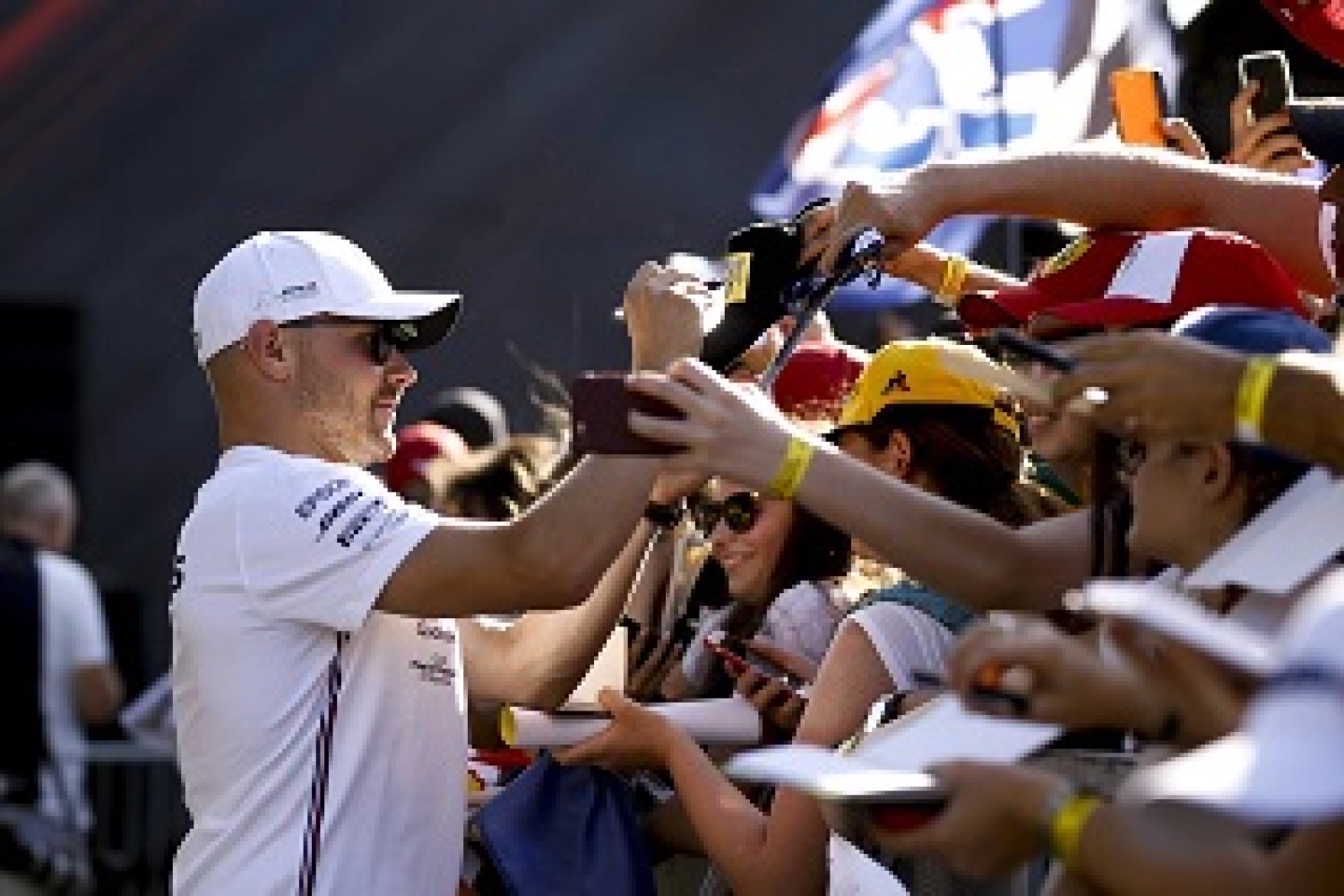 Jusqu&rsquo;à 19 courses, potentiellement à huis clos