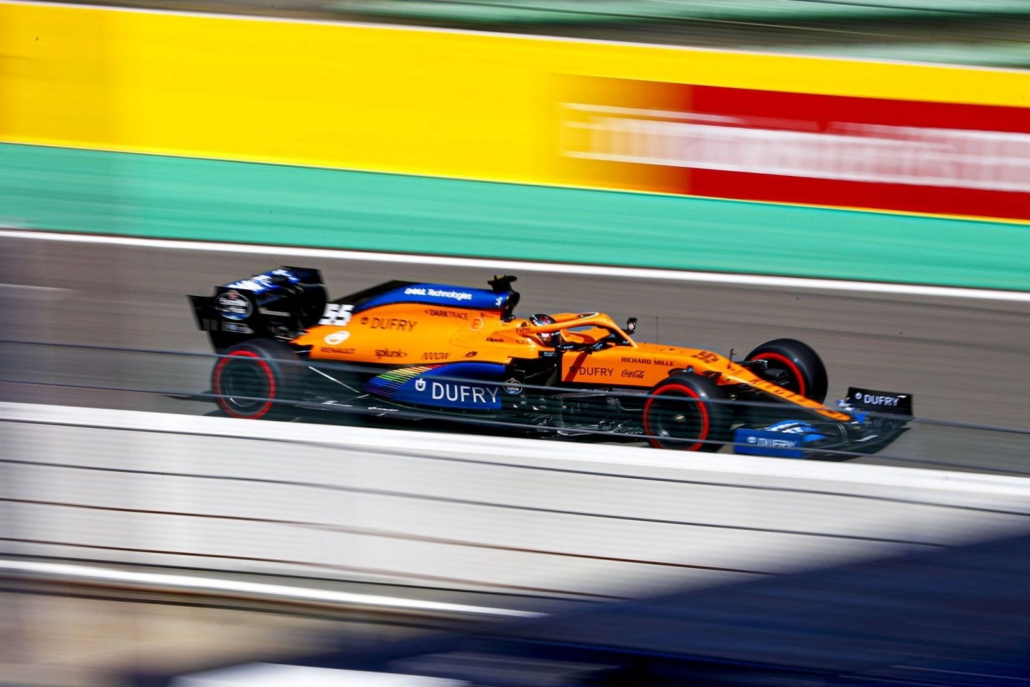 A l&rsquo;inverse de Red Bull, Carlos Sainz Jr craint la pluie demain à Spa