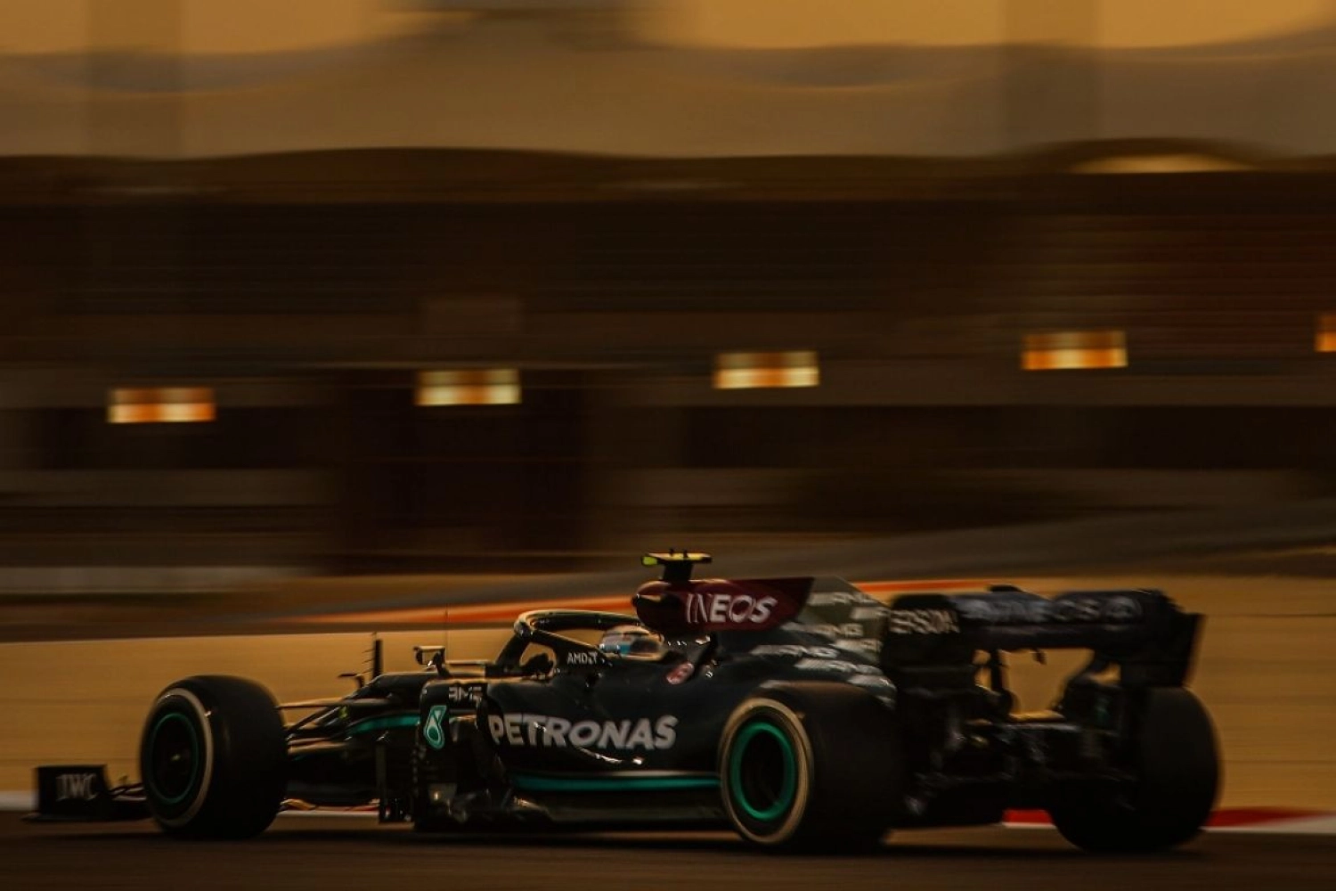 Grand Prix du Qatar – Essais Libres 2 : Bottas prend le relais