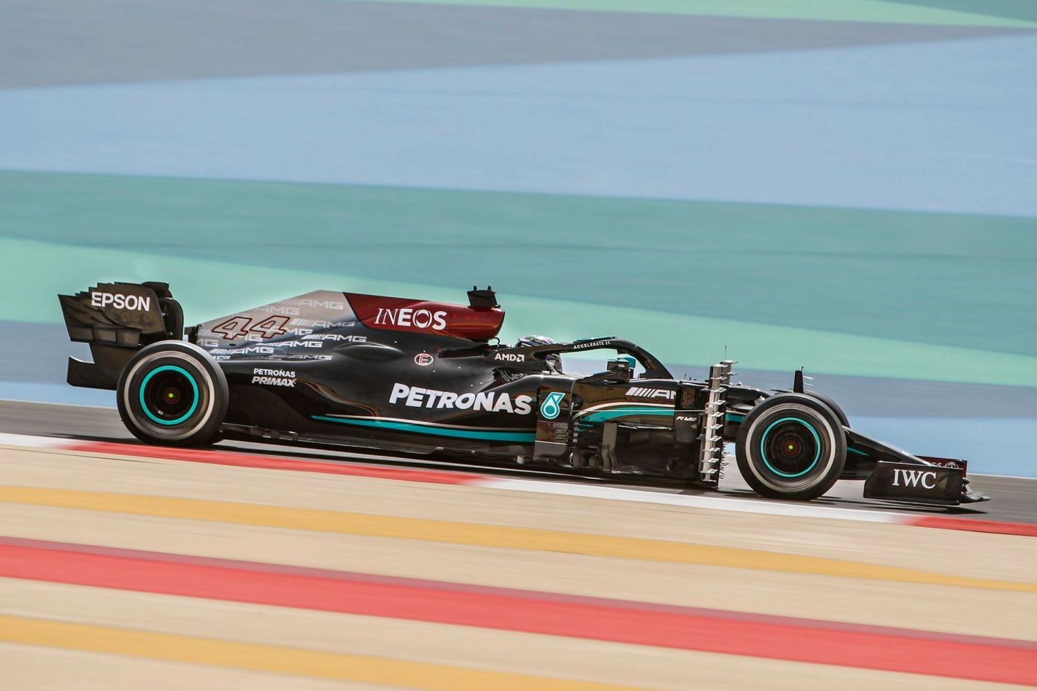 L&rsquo;analyse de Mercedes : « nous sommes moins rapides que Red Bull »