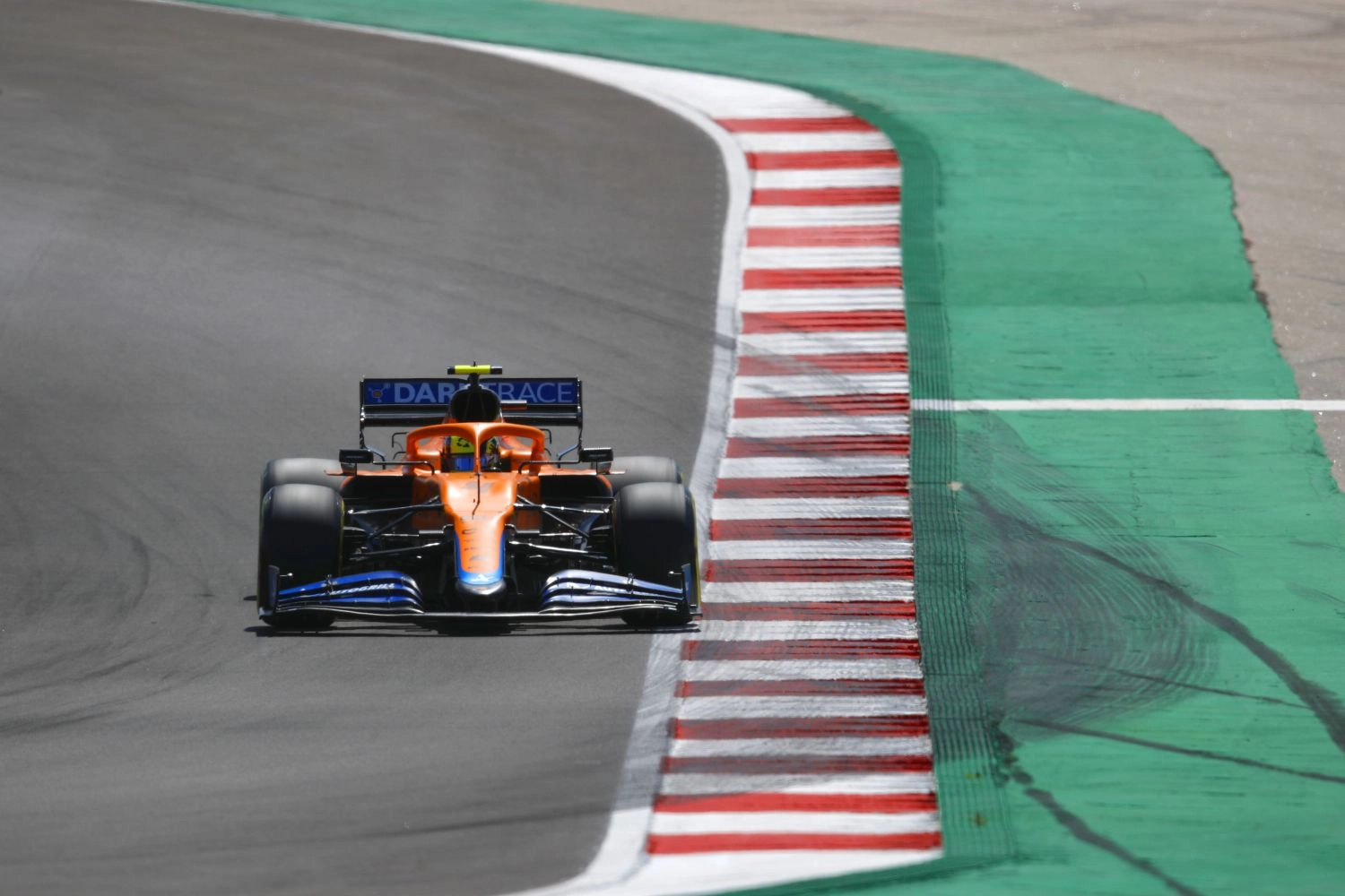 Grand Prix du Portugal – McLaren conforte sa troisième place
