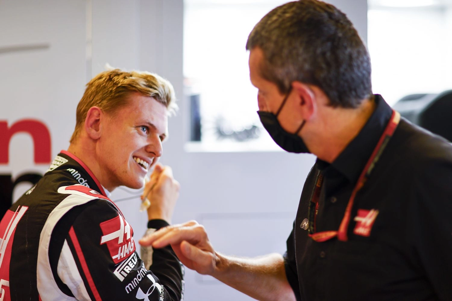 Mick Schumacher révèle pourquoi Vettel regardait dans sa Haas en France