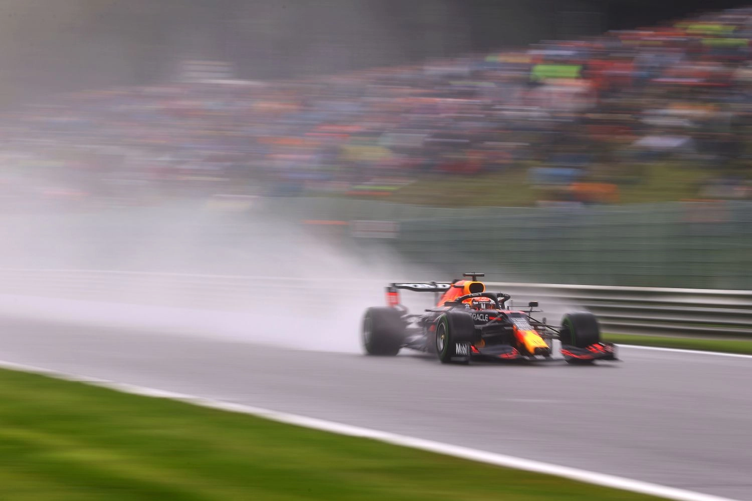 Grand Prix de Belgique – Essais Libres 3 : Sous la pluie, Verstappen reste maitre