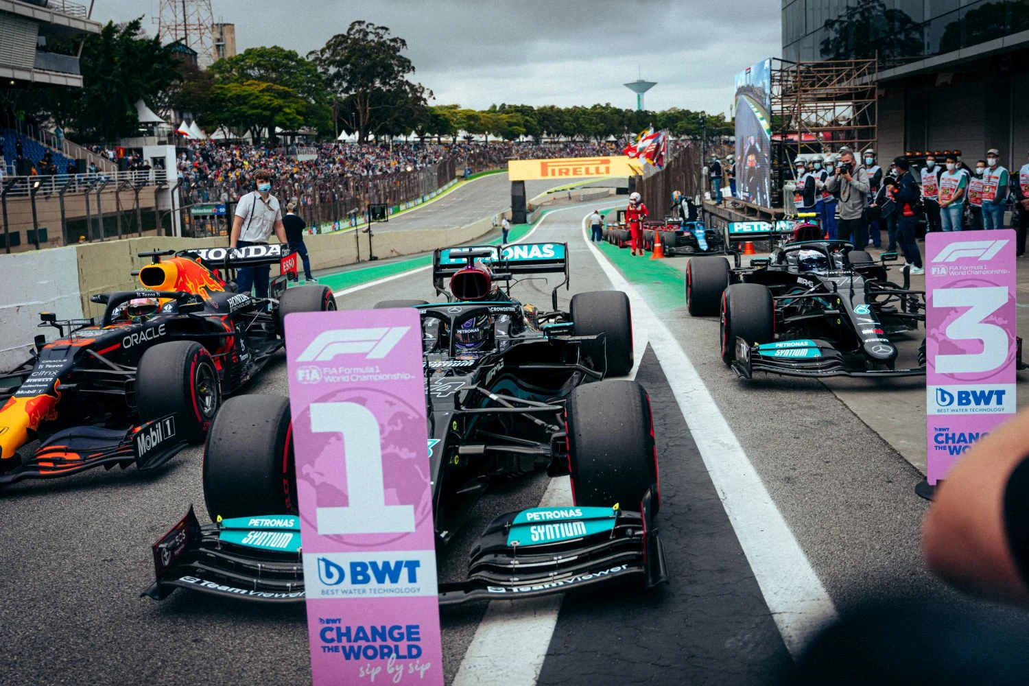 Grand Prix de São Paulo – Une bataille d&rsquo;anthologie entre Hamilton et Verstappen