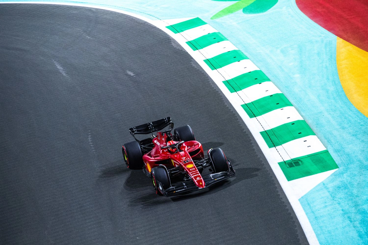 Grand Prix d&rsquo;Australie – Charles Leclerc en pole devant les Red Bull