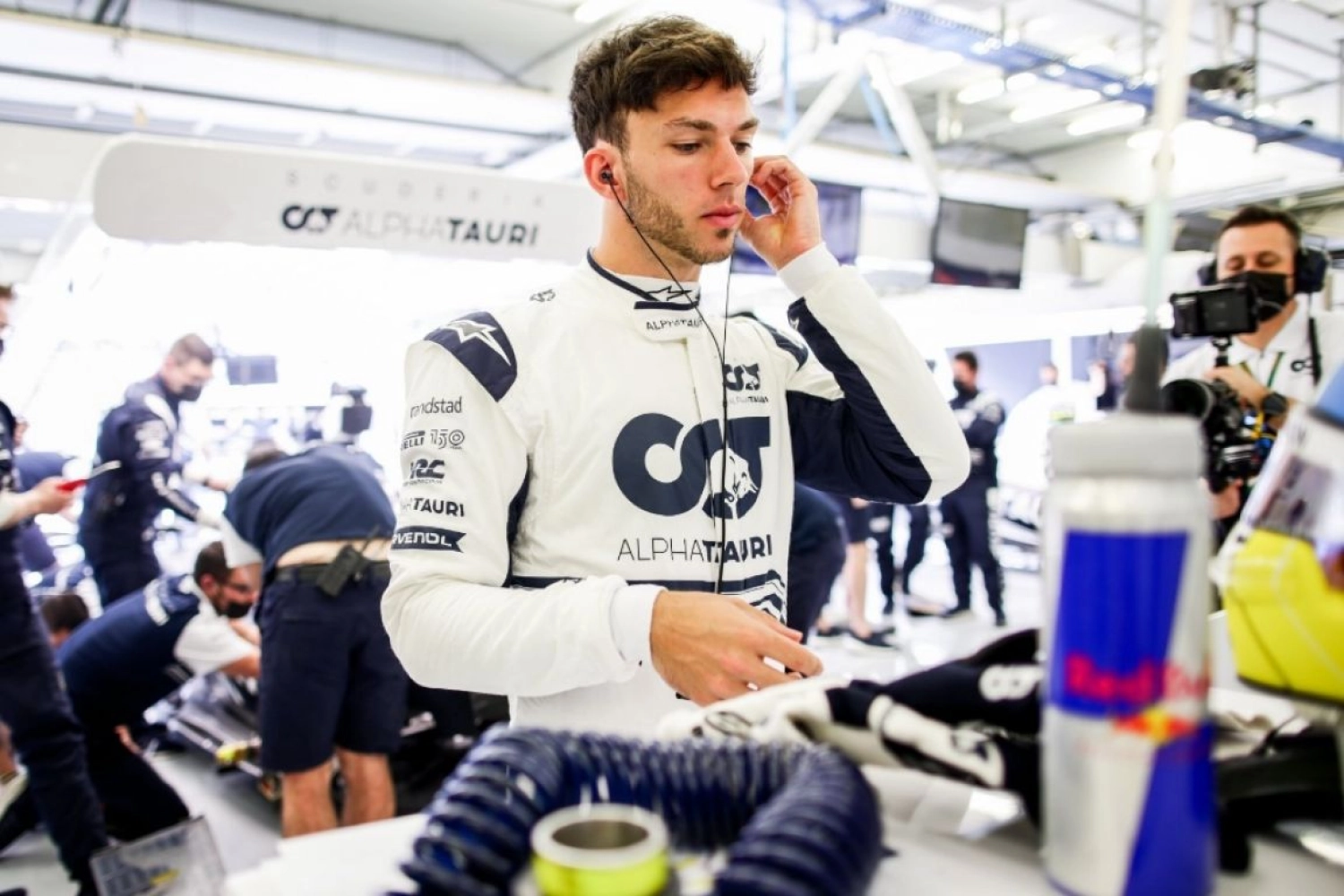 Gasly présente son casque spécial pour le Grand Prix de France