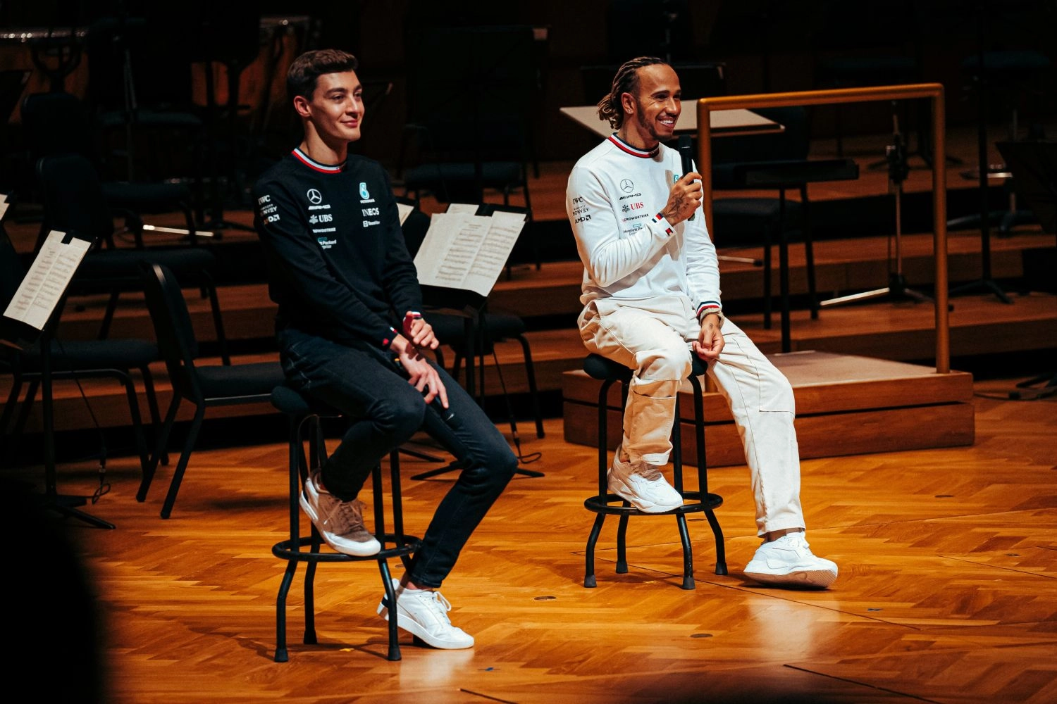 Hamilton et Russell ont confiance en leur équipe pour faire évoluer la voiture